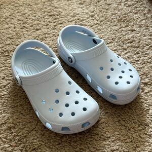 CROCS baby blue crocs women size 8 light blue